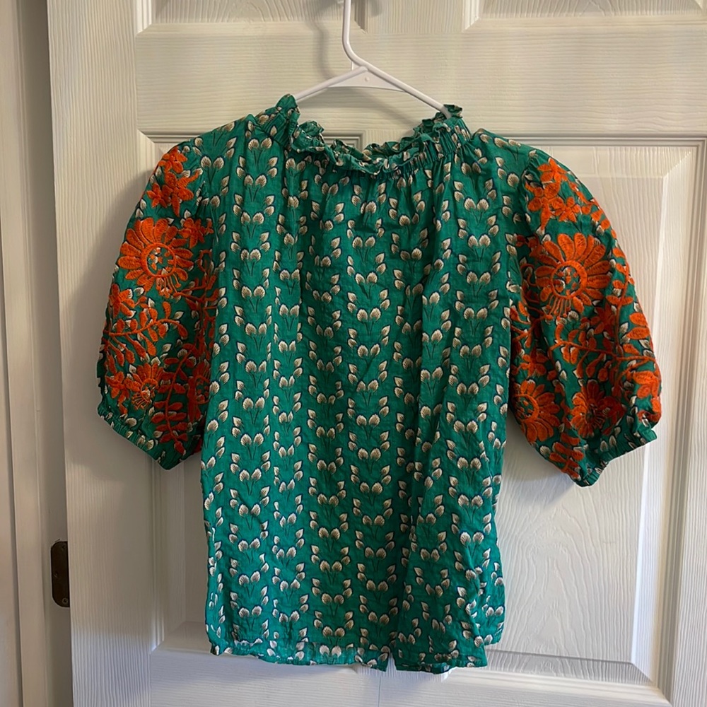 Super cute top